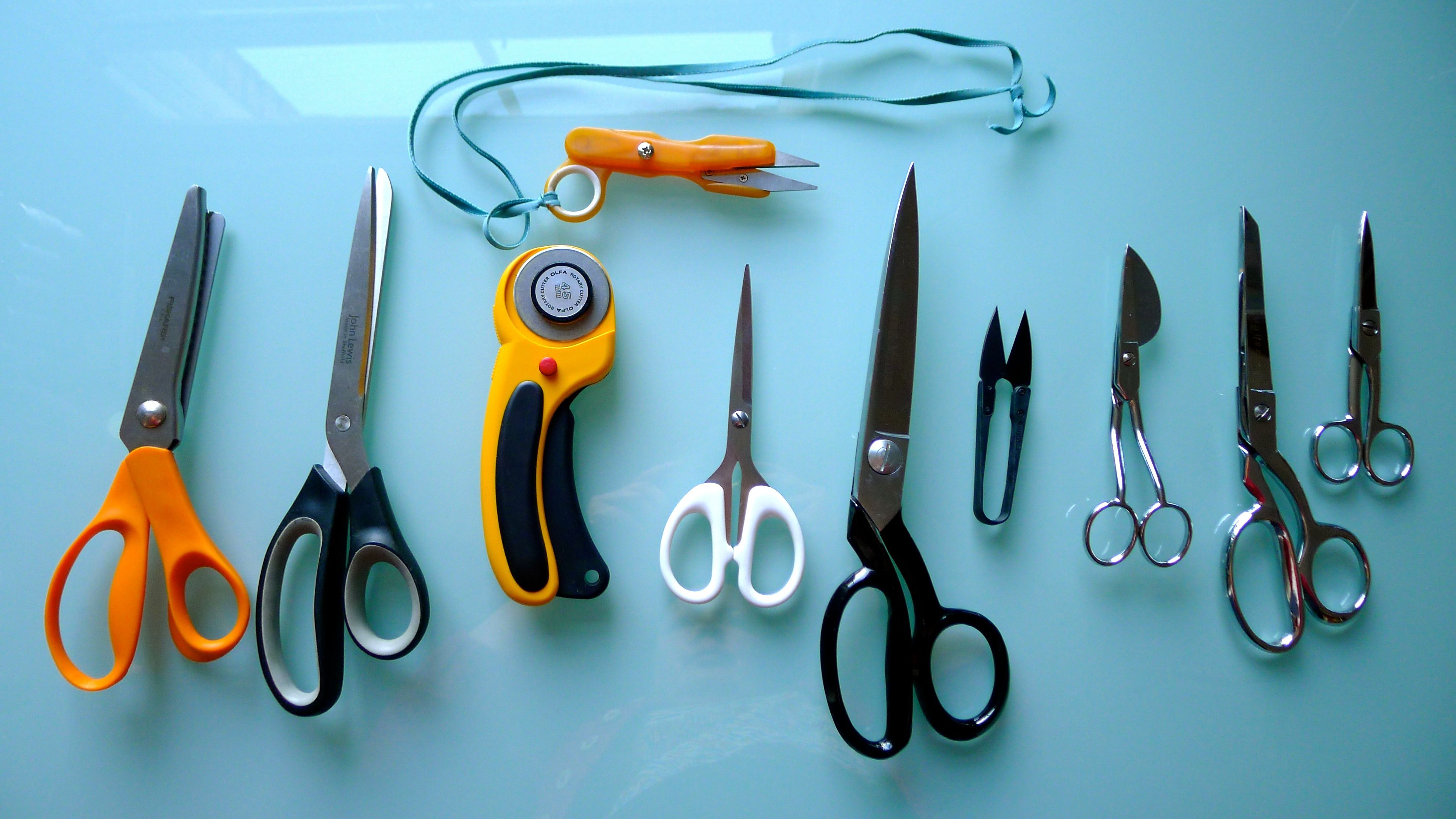 sewing-scissors[1]