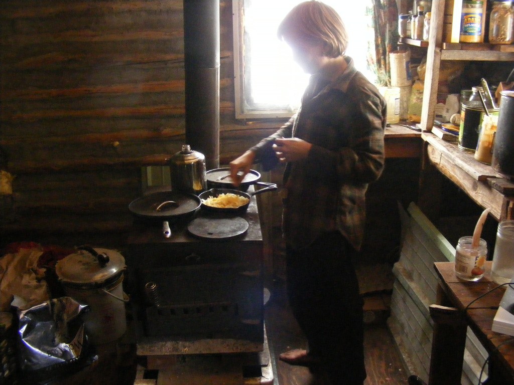 stassj-cooking-stirring-woodstove